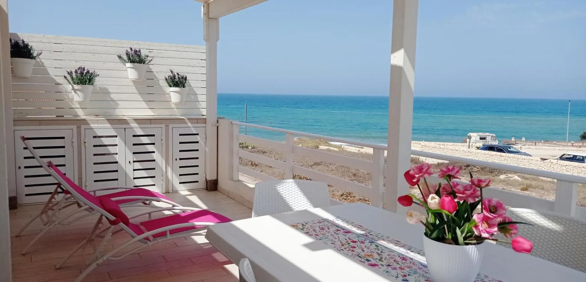 Vista Mare Tra I Luoghi Di Montalbano Holiday home Punta Secca